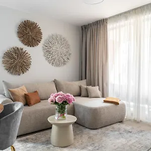 Scala 60k Center With Parking By Lion Apartament Gdańsk