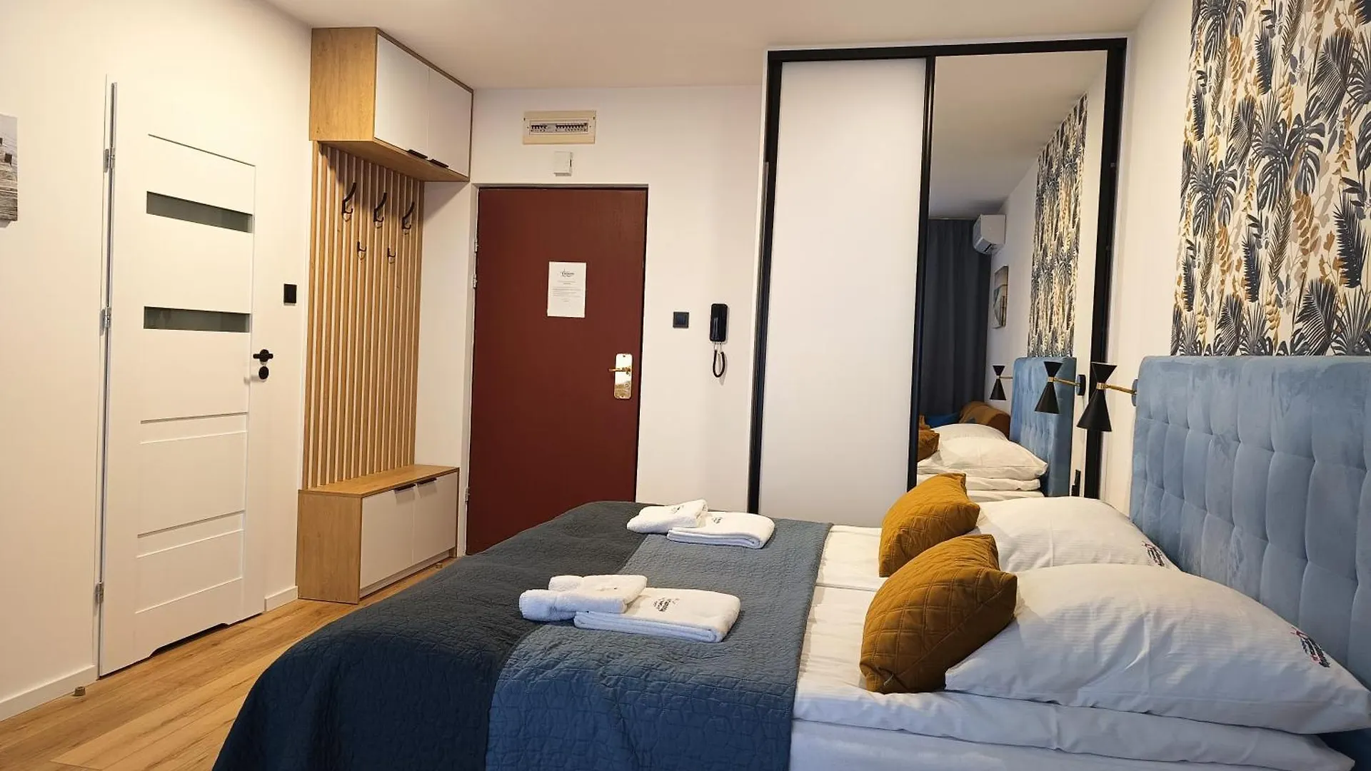 Apartamentyprzymorzu Reymonta 코워브제크 폴란드
